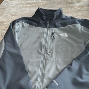 The North Face Men’s Apex Fleece lined jacket